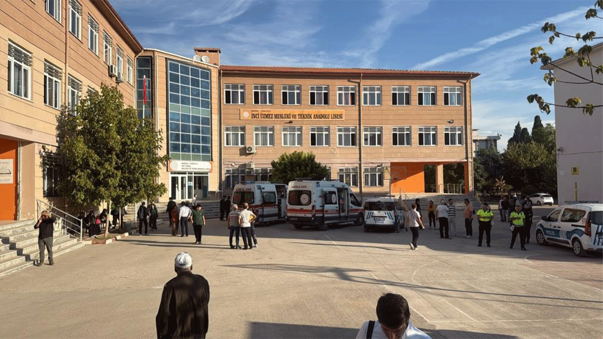 MEB açıkladı: Silahlı saldırının yaşandığı okulda eğitime ara verildi