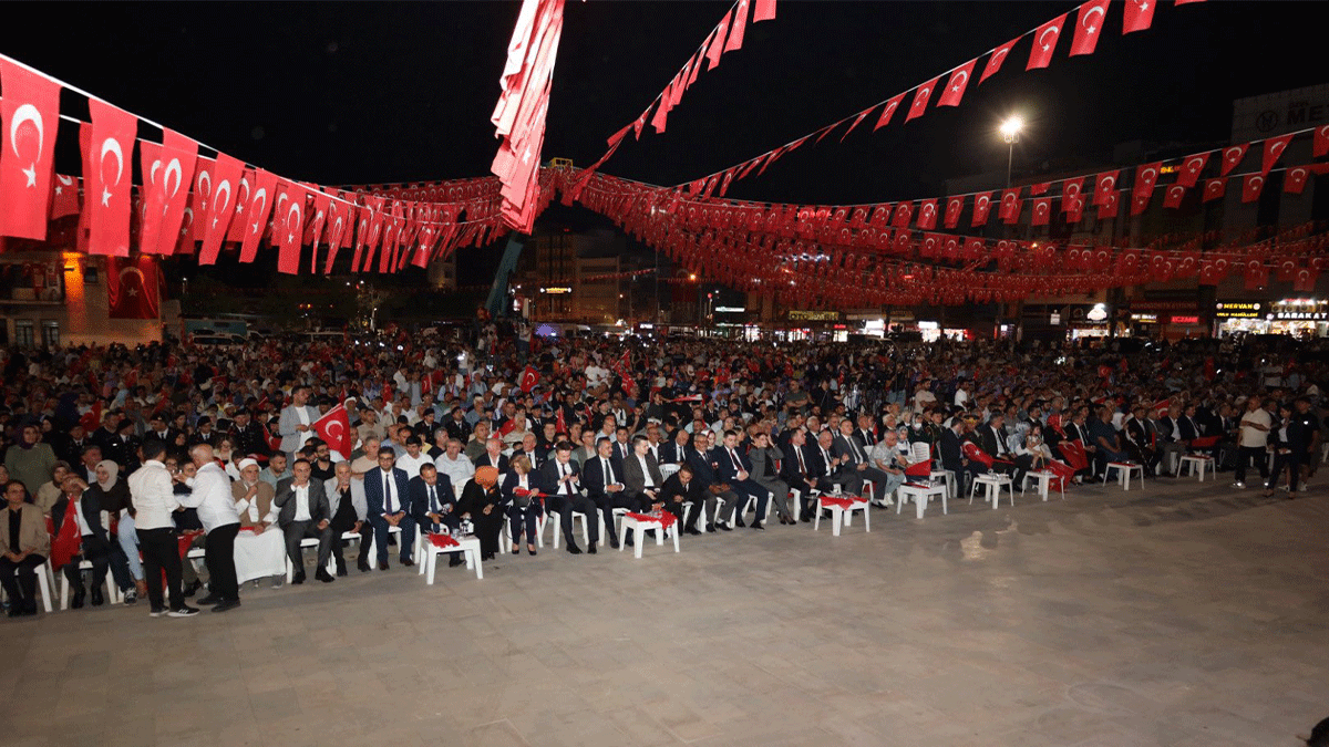 Şanlıurfa'da binler 10 yıl sonra yine meydanı doldurdu!
