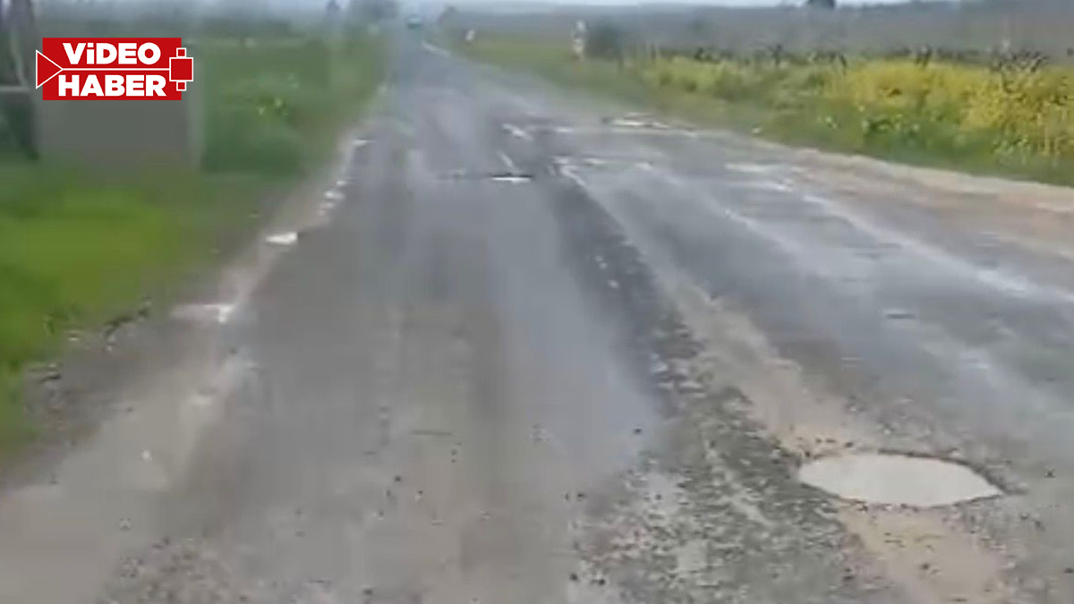 Şanlıurfa'nın ilçesinde sürücülerin bitmeyen yol sınavı!