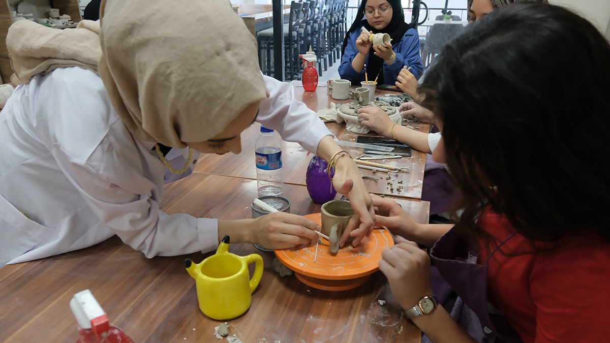 Şanlıurfa’da ünlü ressamların eserleri seramiklere yansıdı