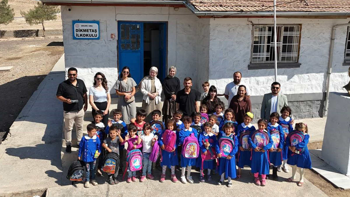 Şanlıurfa sınırında temel ihtiyaçlar karşılandı! Eğitime anlamlı destek