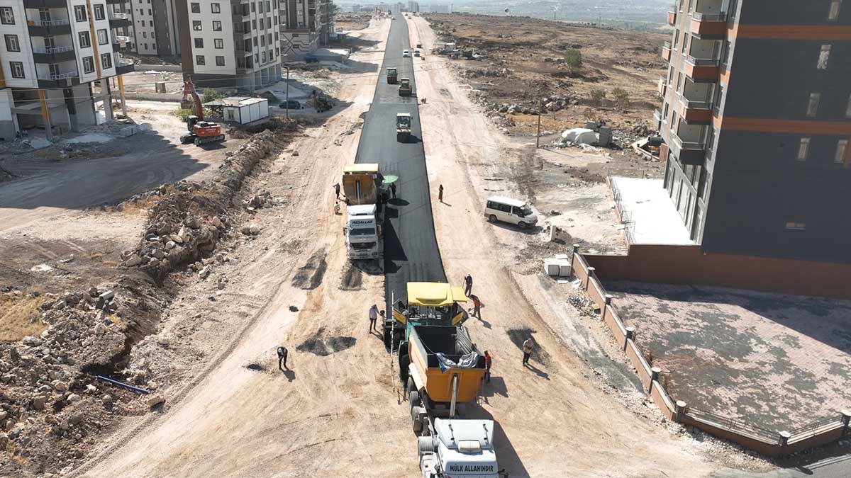 Şanlıurfa trafiğine nefes aldıracak bulvar hizmete açıldı!