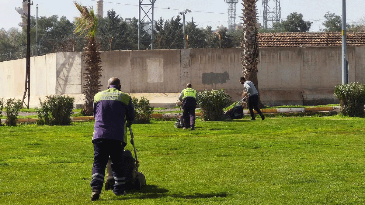 Viranşehir’de park ve yeşil alanlar için çalışmalar devam ediyor