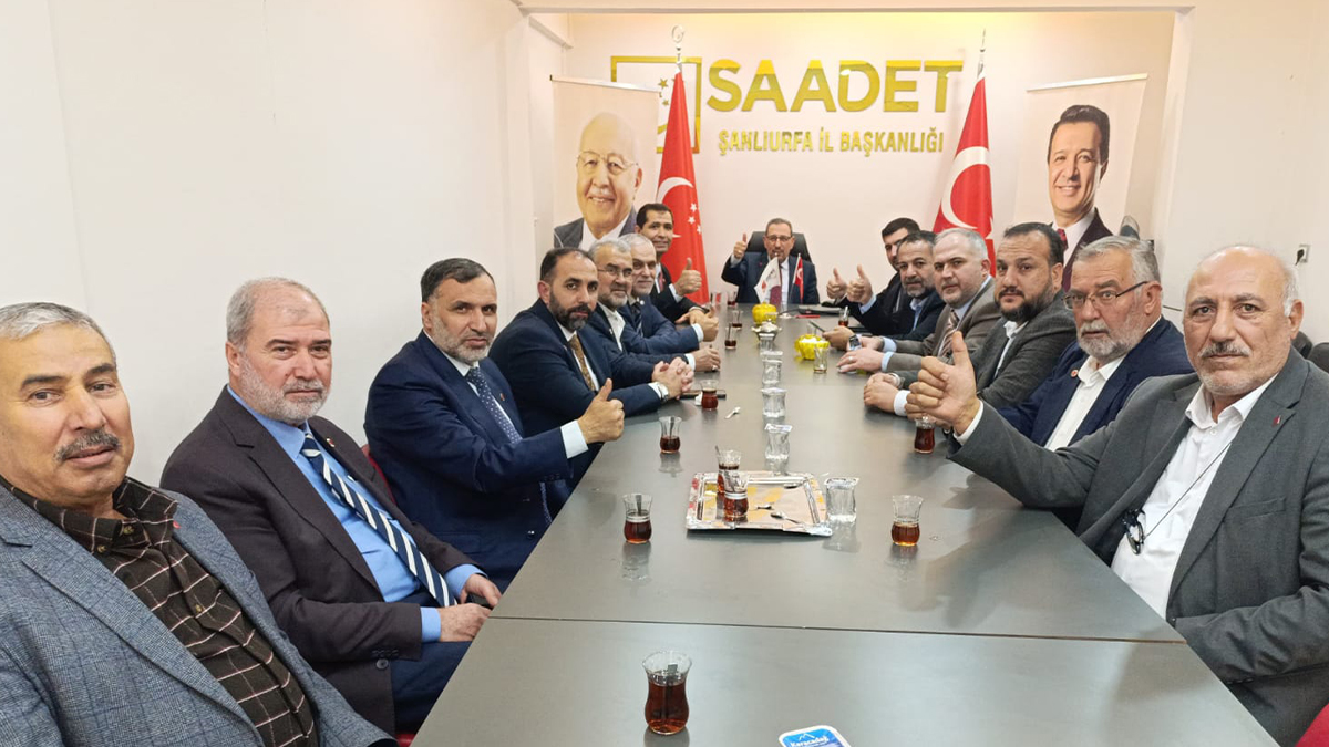 Şanlıurfa’da önemli toplantı! Saadet Partisinden üst düzey isimlerde katıldı