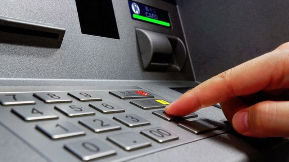 Şanlıurfa’da ATM’den bu tuşa basmadan çıkan yandı