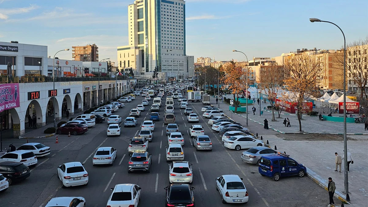 Şanlıurfa’da bu rakamı gören bir daha baktı! Araç sayısı açıklandı