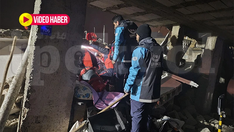 İlk görüntüler ortaya çıktı!  Şanlıurfa’da çöken ev 2 kişiye mezar oldu