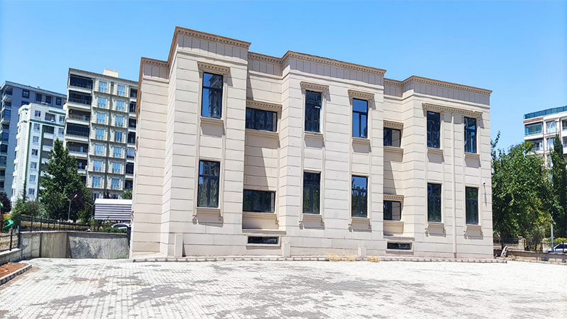 Şanlıurfa’da hayırseverin eseri, bürokrasinin esiri oldu!