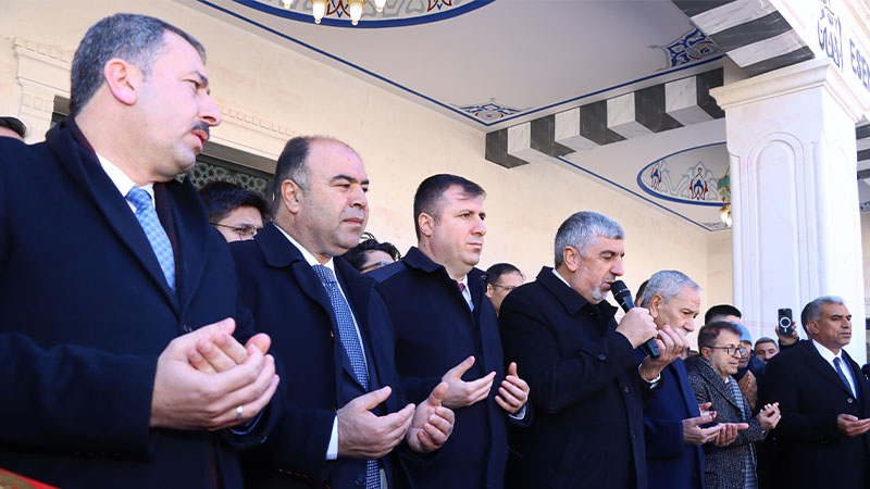 Şanlıurfa’da halef selef Arınç ile cami açılışında
