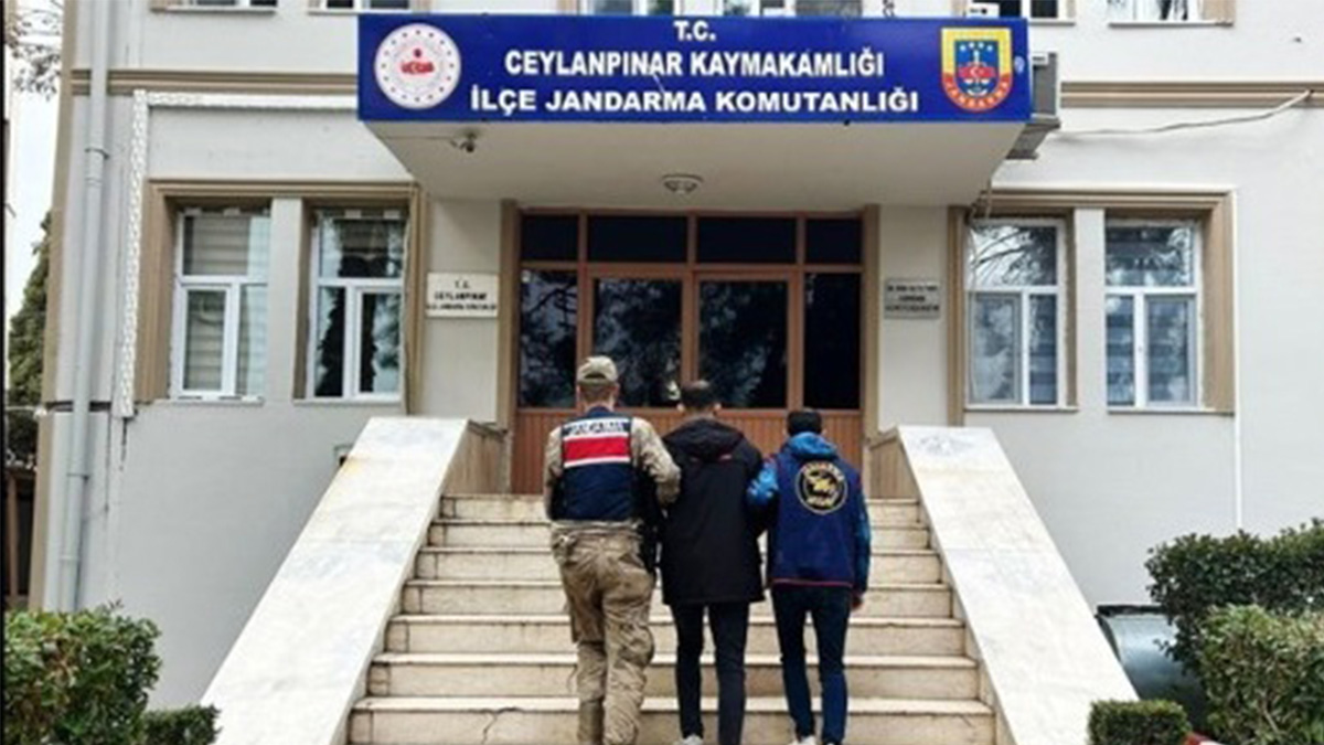Şanlıurfa'da jandarmadan kaçamadı: Yağma suçundan aranan şahıs yakalandı
