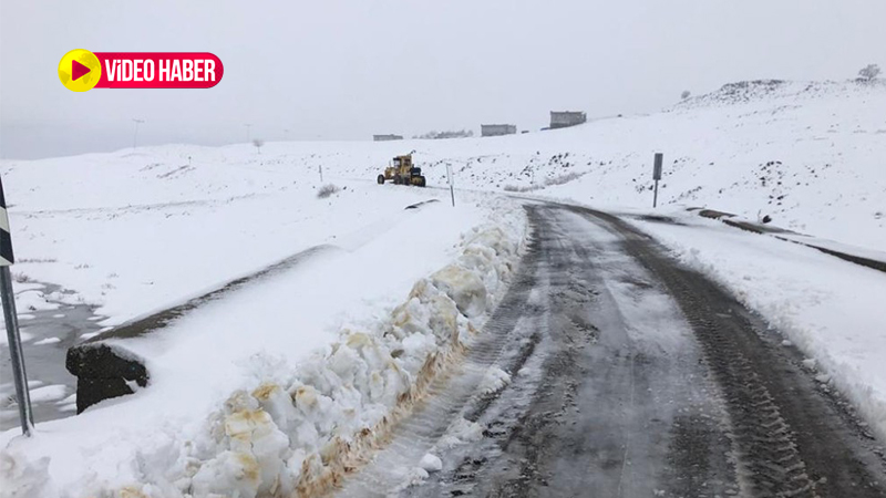 Uyarı gelmişti:  Şanlıurfa’da lapa lapa kar yağışı!