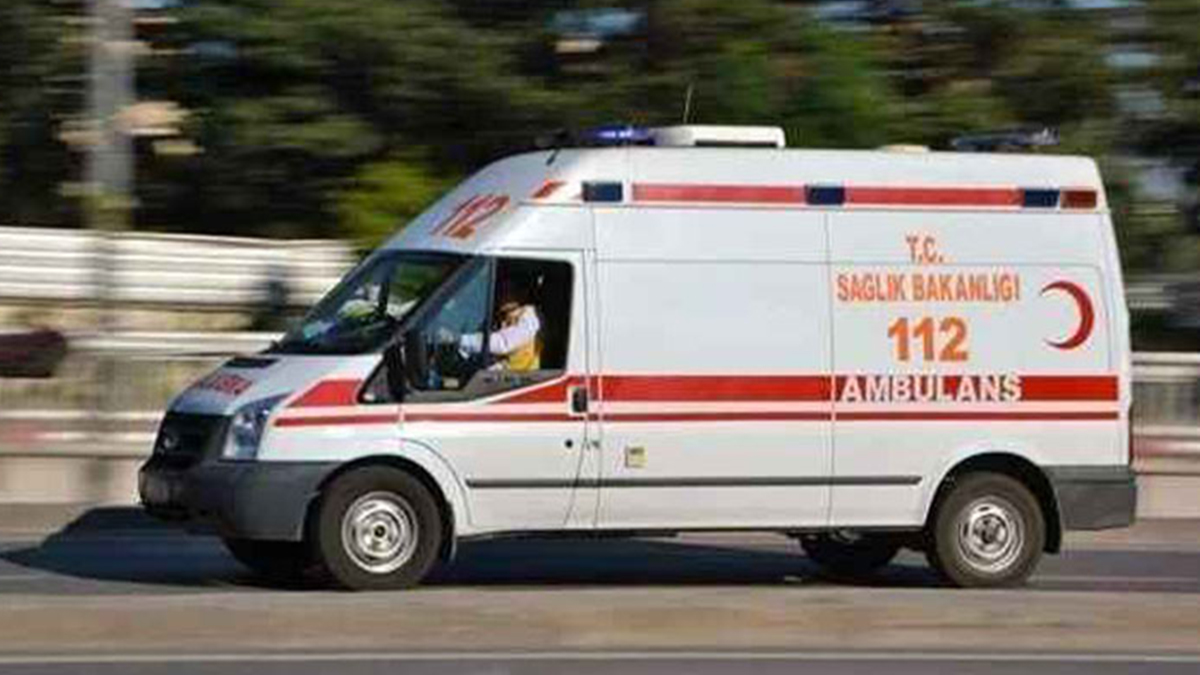 Şanlıurfa’da şehir içi otobüsü ile beton pompası çarpıştı!