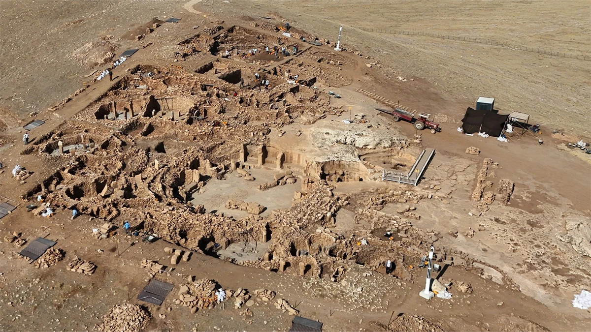 "Tarihin sıfır noktası’ baştan yaratılıyor: Göbeklitepe’ye otopark, Karahantepe’ye dev çatı