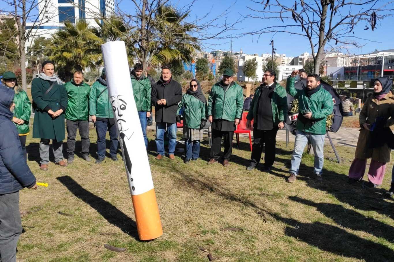 Şanlıurfa’da unutulmayan etkinlik: Şeytan taşlar gibi sigara taşladılar…