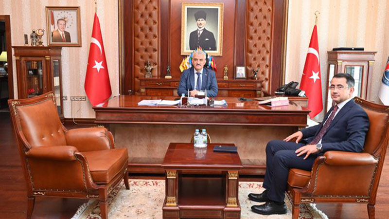 Şanlıurfalı kaymakamın yeni görev yeri Kırıkkale!