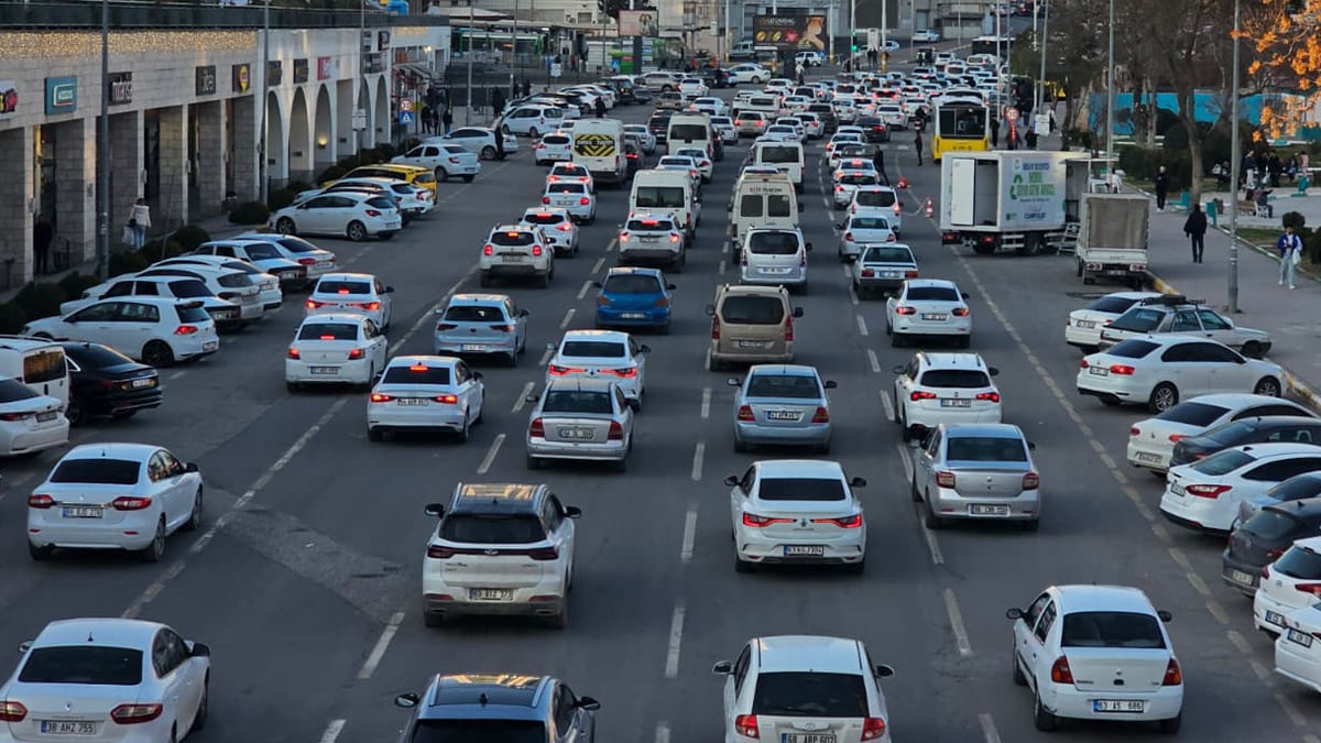 Şanlıurfalı sürücüler sökmeye başlamıştı: O yasakta geri adım…