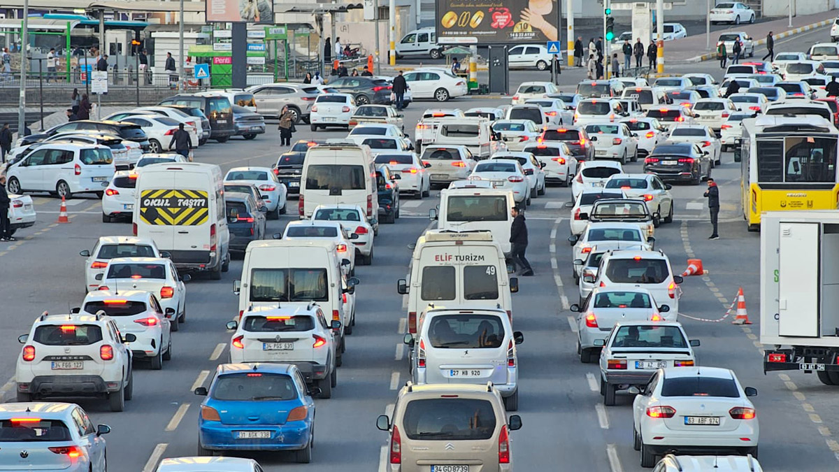 Şanlıurfa’yı terk ediyorlar! Akın akın…