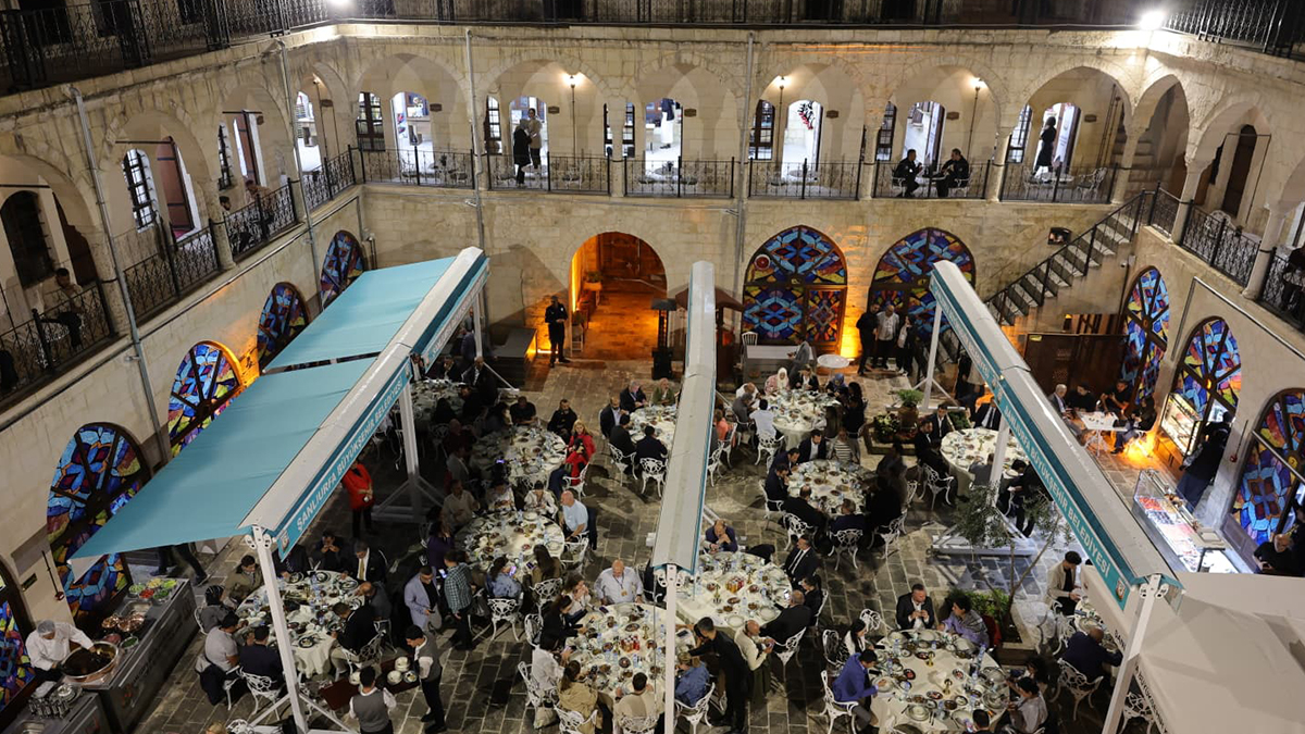 4 kıta, 30 ülke… Şanlıurfa’da UNESCO buluşmasına sıra geceli final