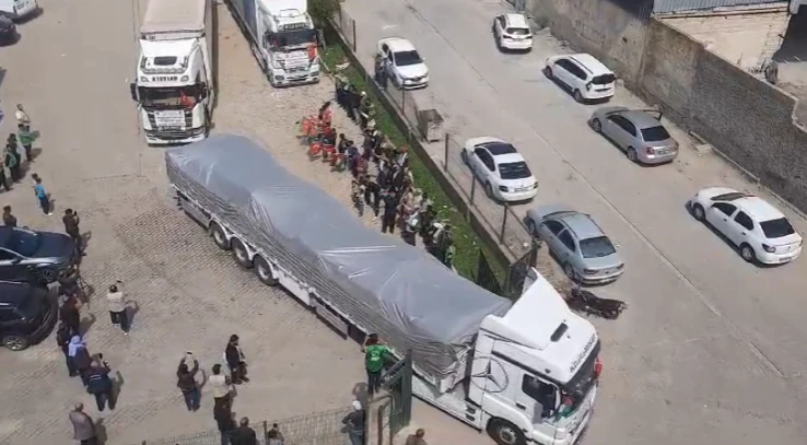 Şanlıurfa İHH'dan Gazze'ye 3 tır insani yardım!