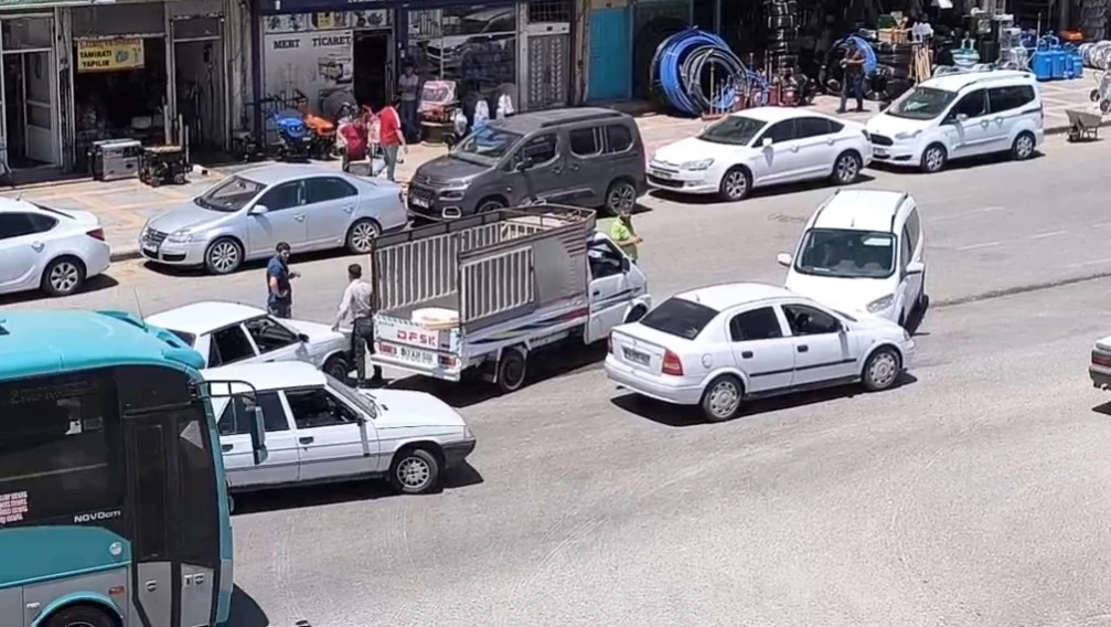 Şanlıurfa’da aynı dakika içinde 2 kaza