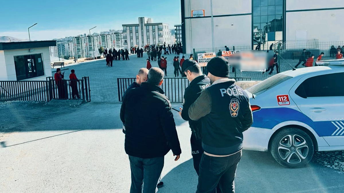 Şanlıurfa’da okul çevrelerinde yakın takip
