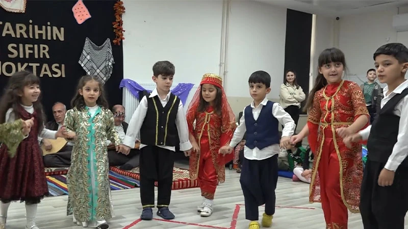 UNESCO müzik şehri Şanlıurfa'da miniklere sıra gecesi eğlencesi