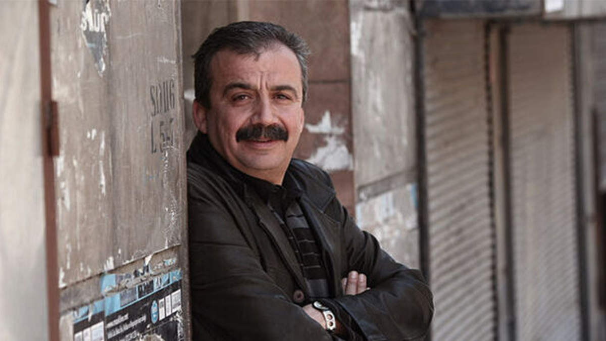 Sırrı Süreyya Önder'in hayatı beyaz perdeye taşınıyor! İlk çekimler TBMM'de