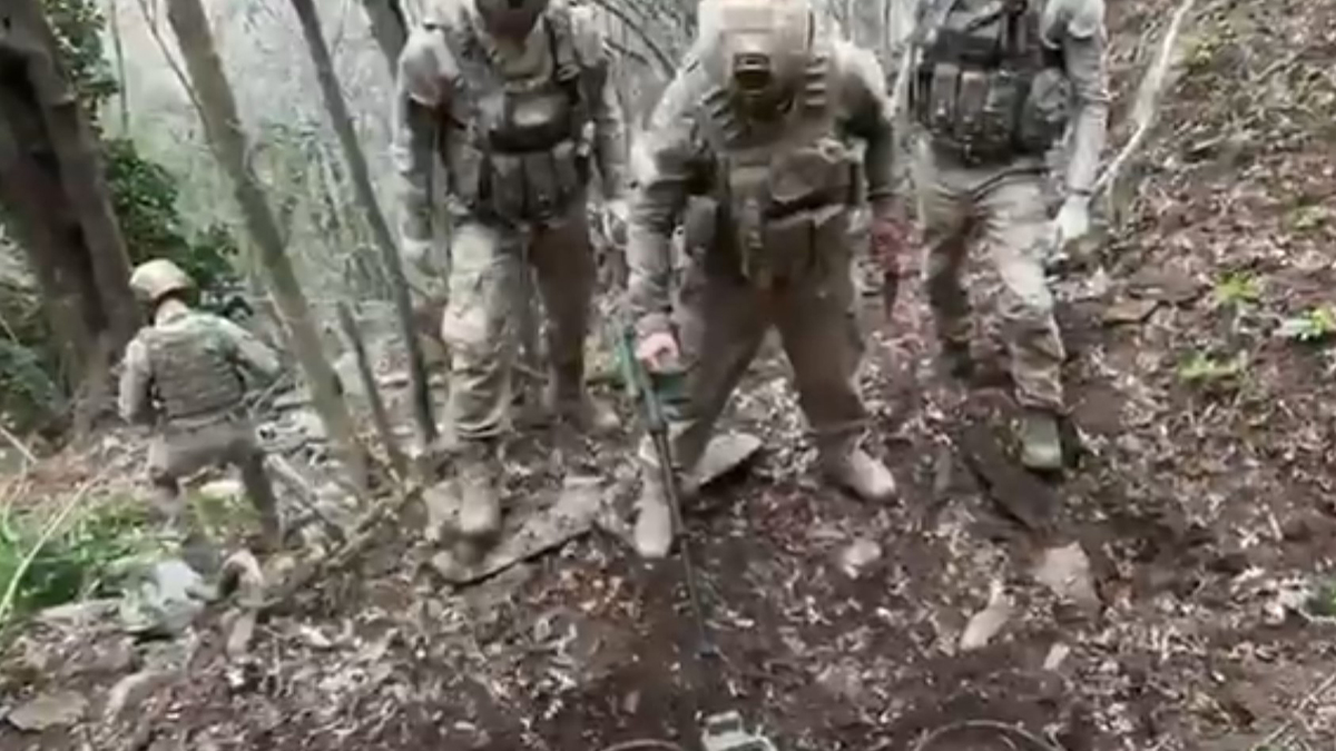 Bakan Yerlikaya duyurdu: 144 sığınak imha edildi, 18 terörist teslim oldu