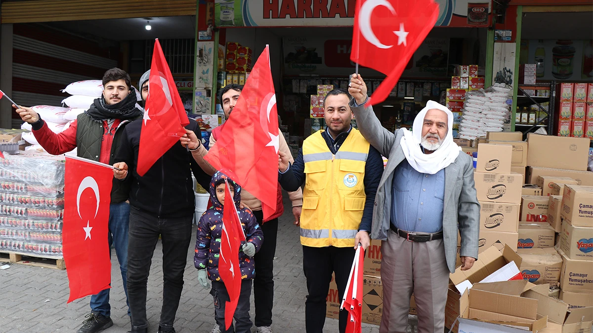 Haliliye’de kırmızı-beyaz coşkusu sokaklara taştı!