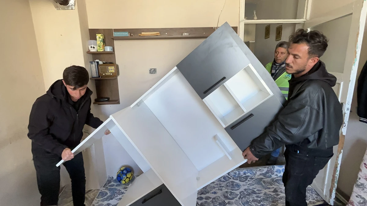 Tabletten bilgisayara, beyaz eşyadan masaya… Eyyübiye’de büyük destek seferberliği!