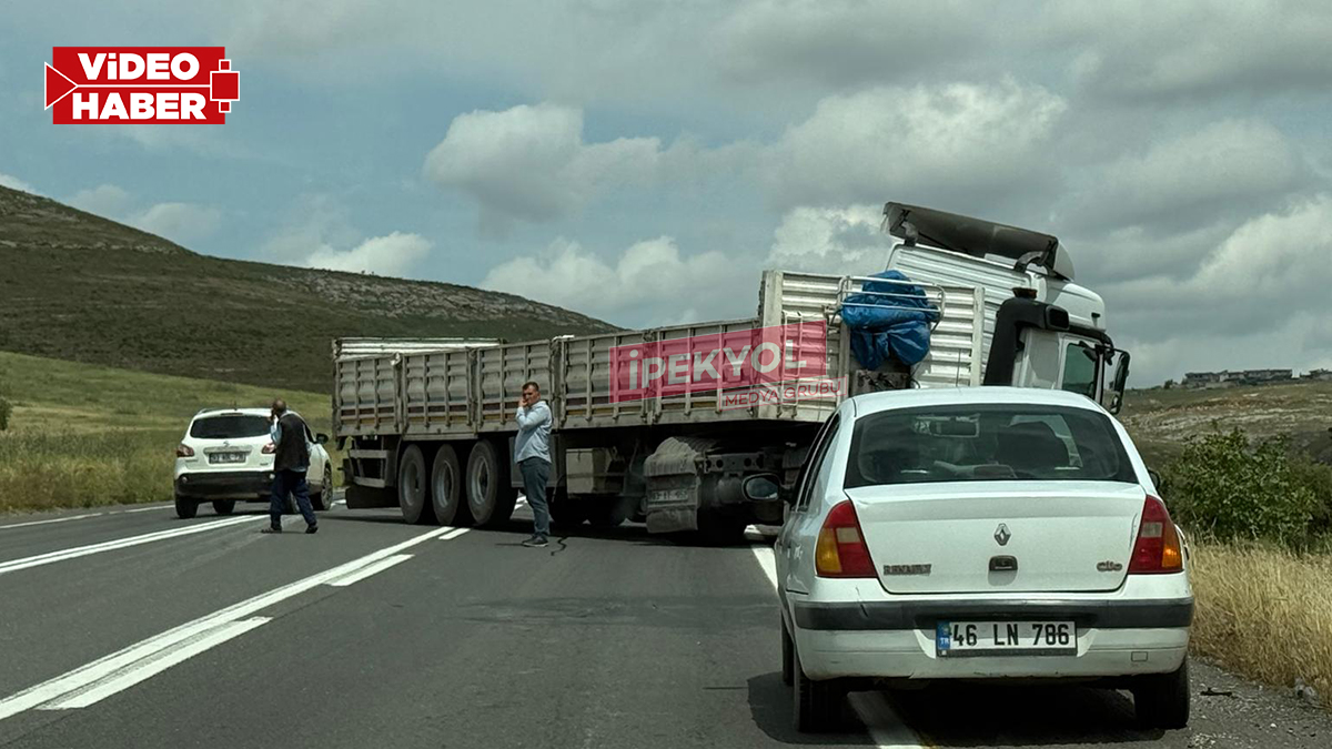 Şanlıurfa'da korkutan kaza! Direksiyon hakimiyetini kaybeden tır...