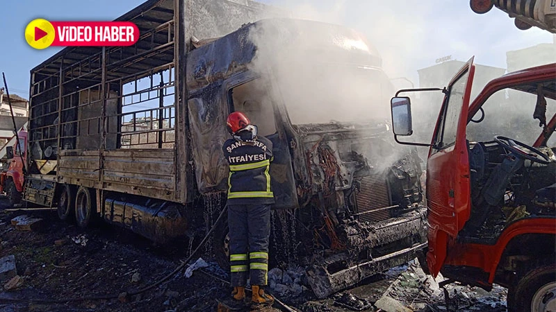 Şanlıurfa'daki tır yangını korkuttu! Kullanılmaz hale geldi