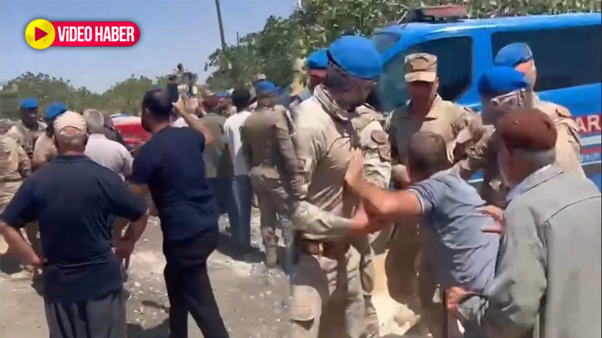 Şanlıurfa’da TOKİ kanalizasyon sorunu vatandaşı sokağa döktü