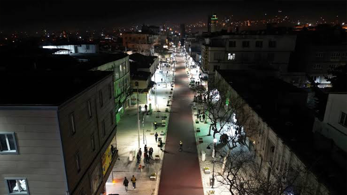 Urfa’da şehir içi ulaşıma "TEKNOFEST" ayarı! Cadde trafiğe açıldı