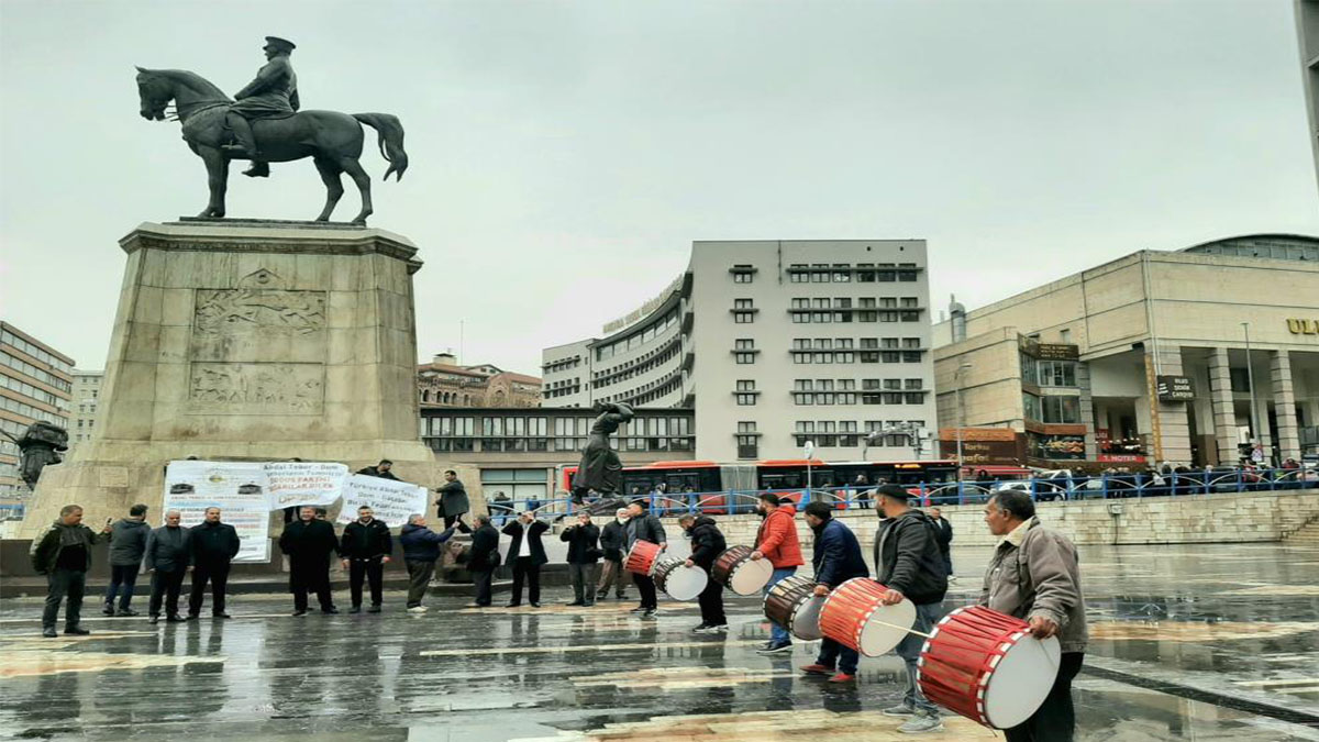 Urfalı domlar ve romanlar Ankara’da ses yükseltti!  "Artık görünmek istiyoruz!"