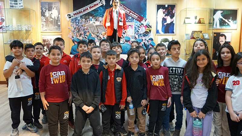 Urfalı öğrenciler yıllar öncesine gitti