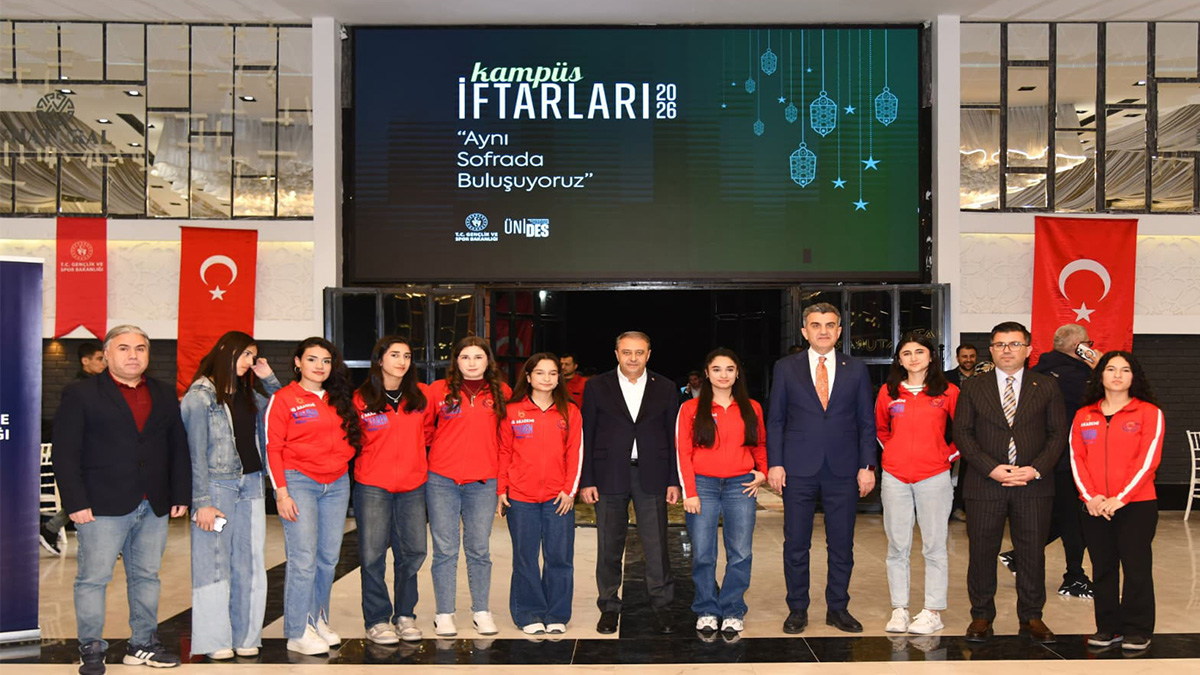 Vali Şıldak'tan gençlere özel mesaj! "Devlet olarak hazırız"