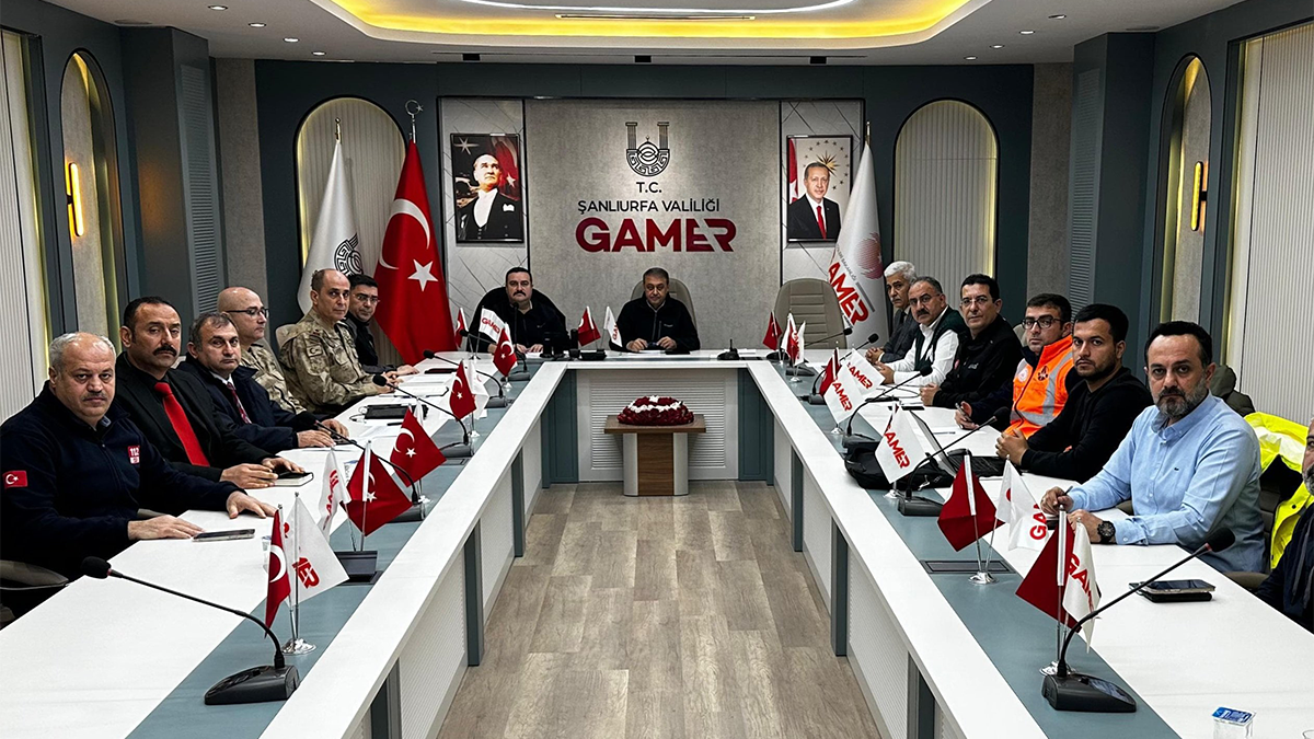 Şanlıurfa’da karla mücadele için harekete geçildi! Yetkililer acil toplantıda buluştu