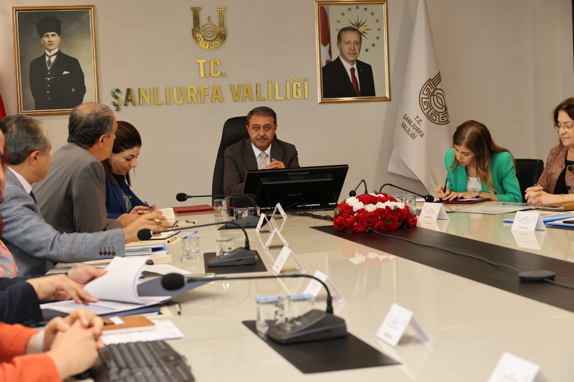 Vali Şıldak birim müdürleriyle bir araya geldi