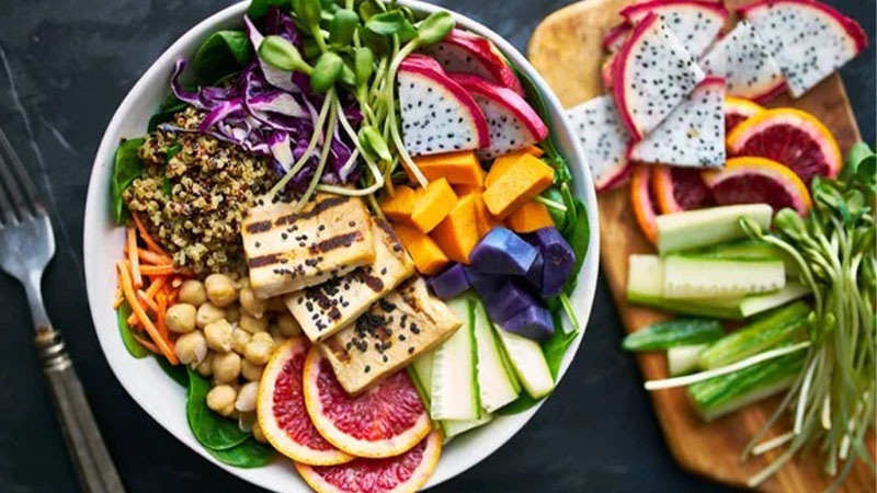 Veganlara uyarı: Bitkisel beslenme gebelik zehirlenmesi riskini 5 kat yükseltiyor