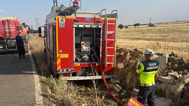 Şanlıurfa'da itfaiye aracı şarampole uçtu!