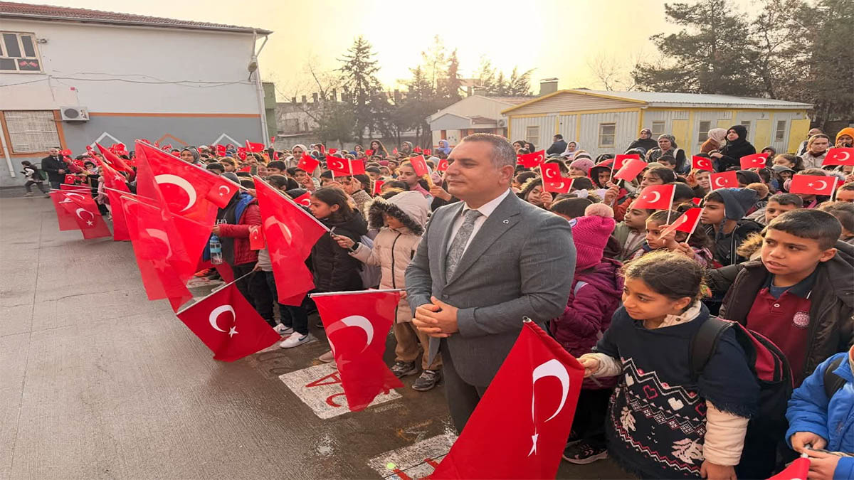 Viranşehir’de ikinci dönem heyecanı: 63 bin öğrenci ders başı yaptı