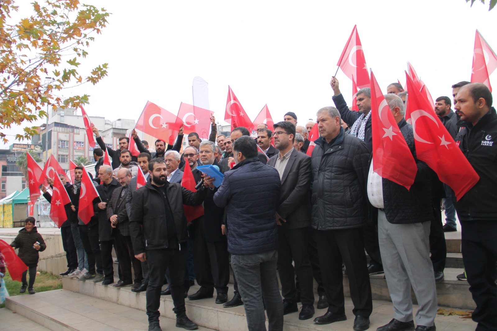Şanlıurfa’da şehitler için toplandılar