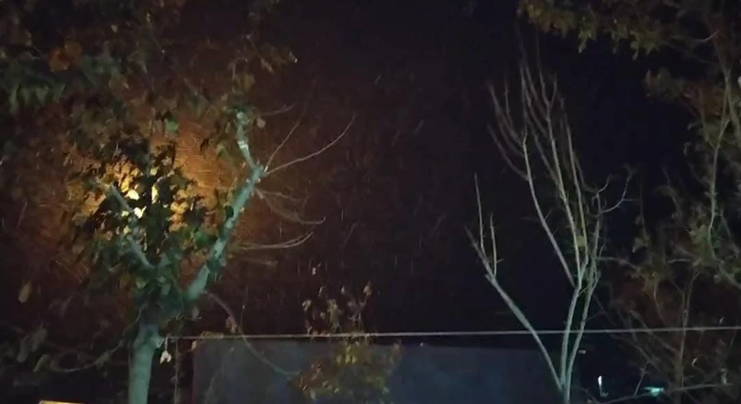 Komşuya yağdı bize de düştü... Şanlıurfa'ya kar yağıyor