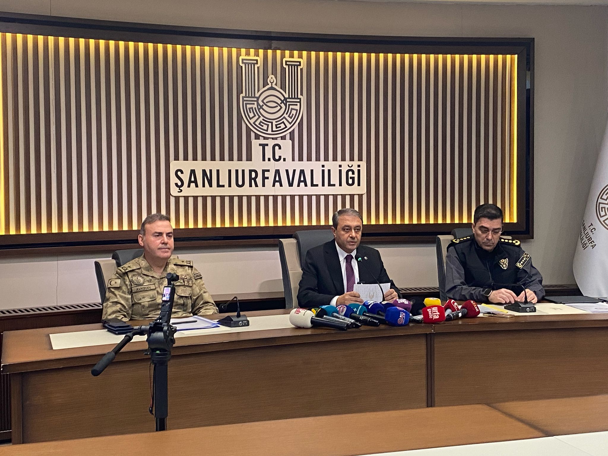 Vali Şıldak açıkladı: Şanlıurfa’da 11 otel kapatıldı
