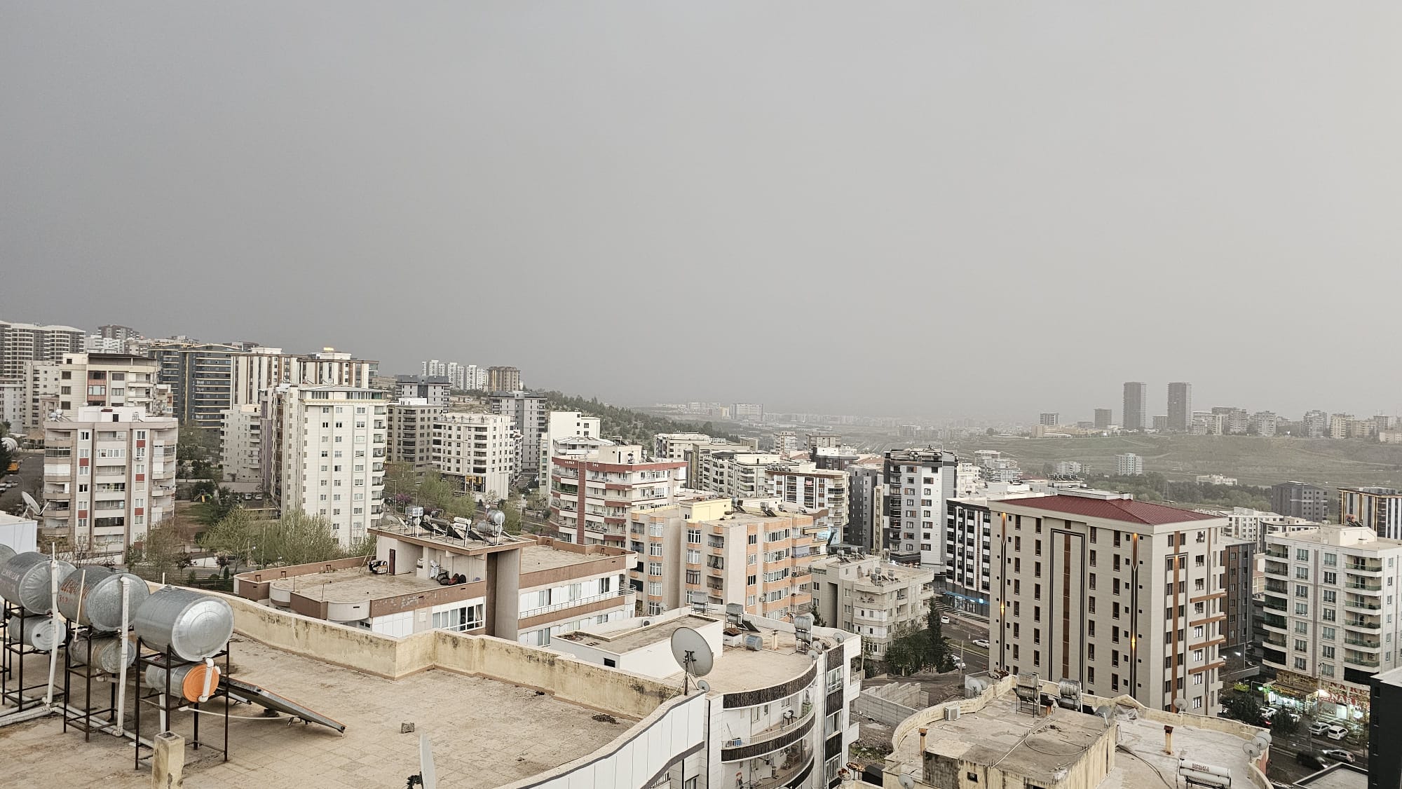 Şanlıurfa’da çamur yağdı! Suriye etkisi...