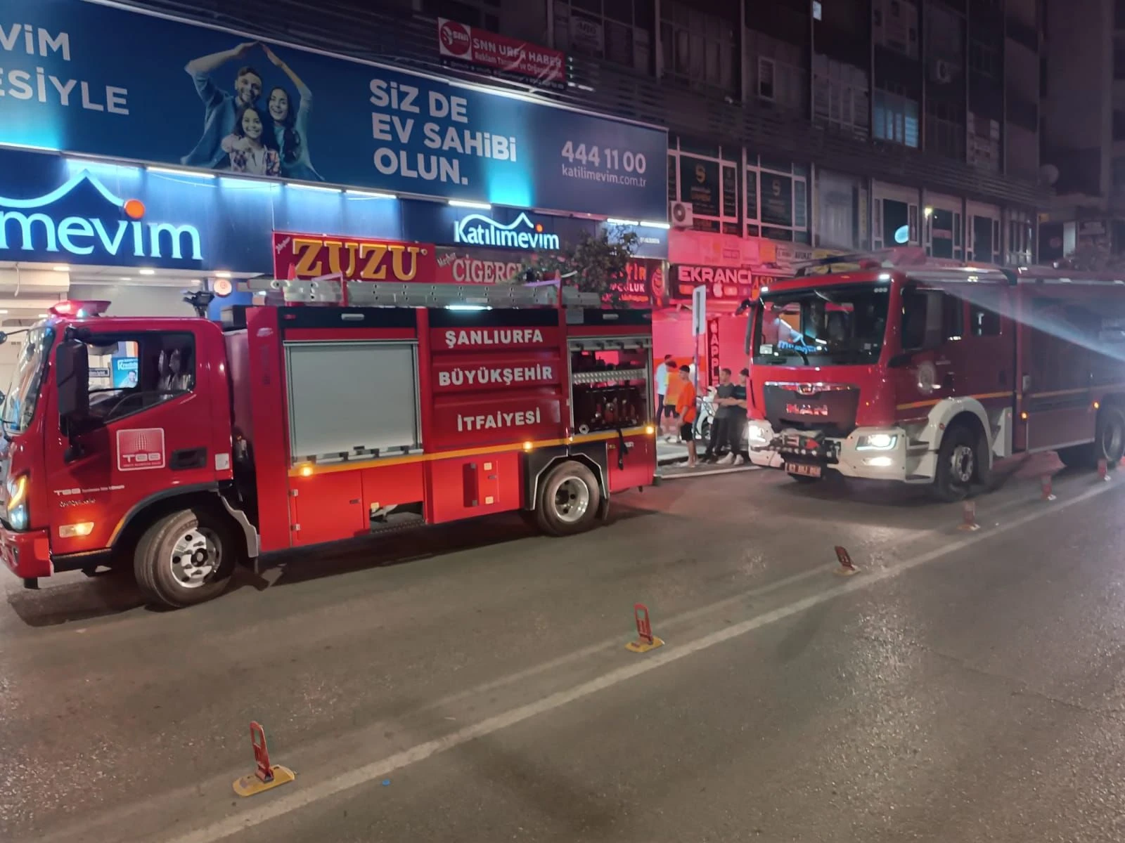 Şanlıurfa'da işyerinde korkutan yangın! Ekiplerden müdahale