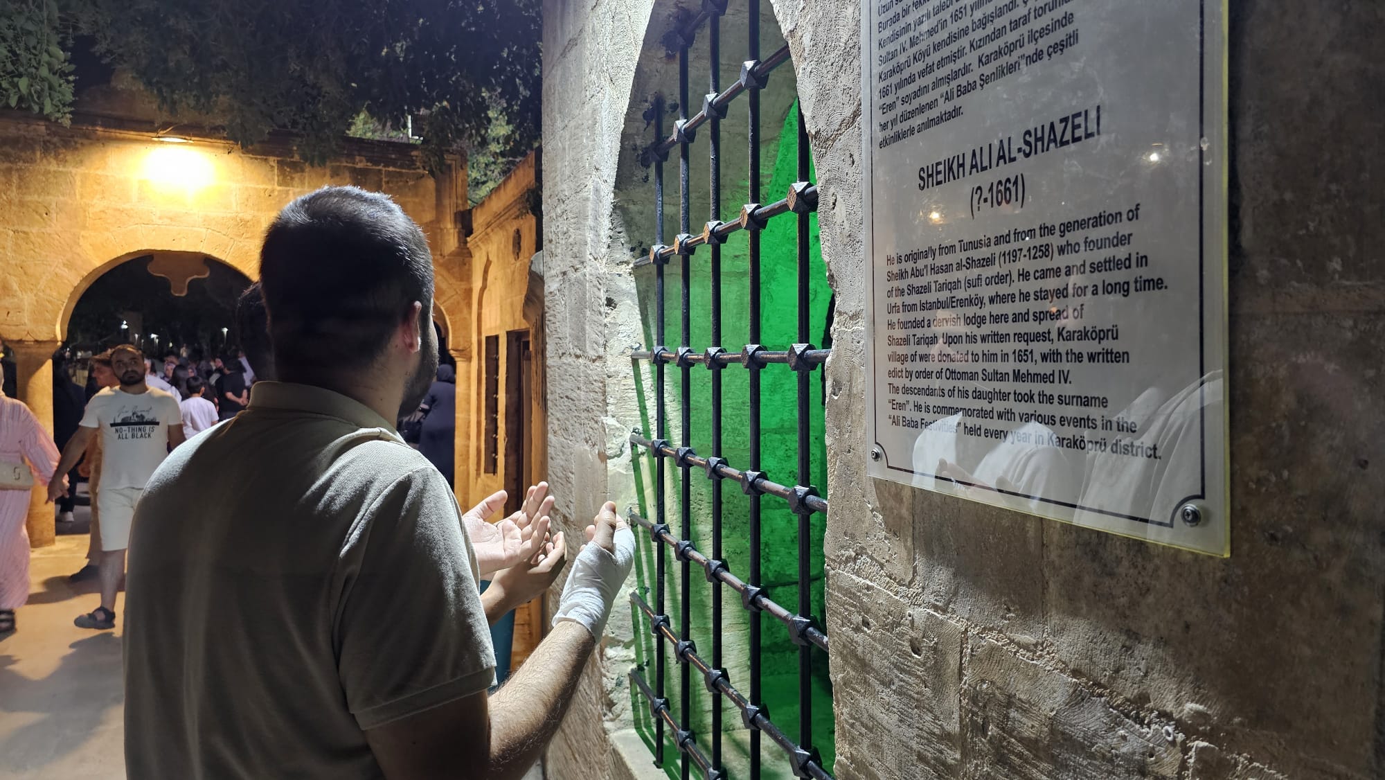 Saatler kala Balıklılgöl'e akın ettiler! Dillerde aynı dua...