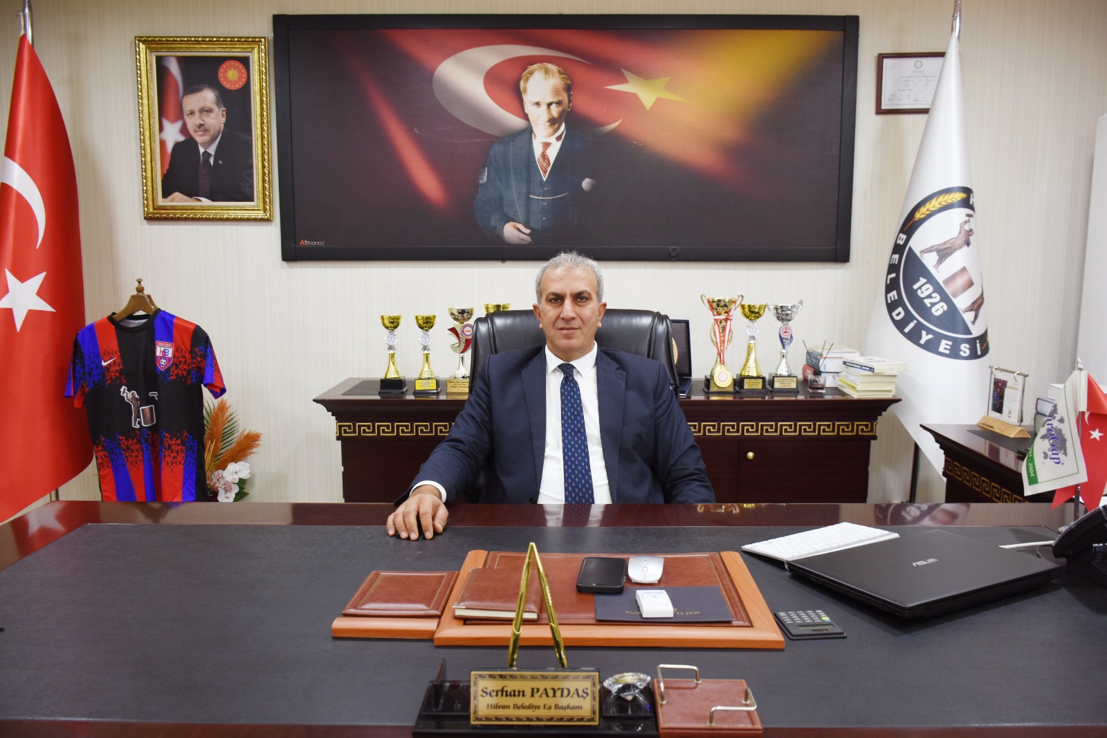 Belediye başkanı açıklama yaptı: Kimseyi dövdürmedim!