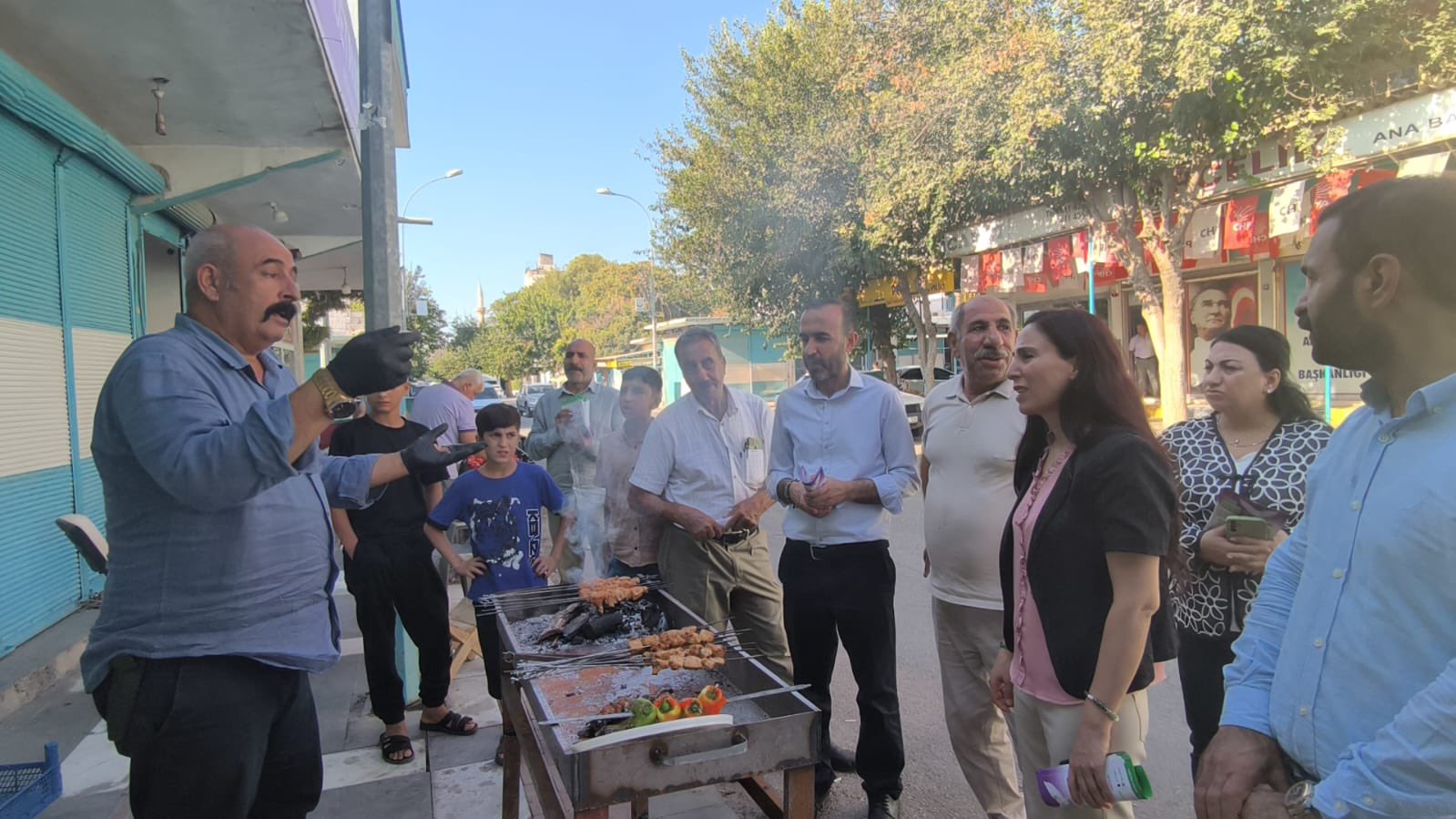 DEM Parti’den Şanlıurfa'da Barış Mitingi'ne davet... İlçe ilçe ziyaret